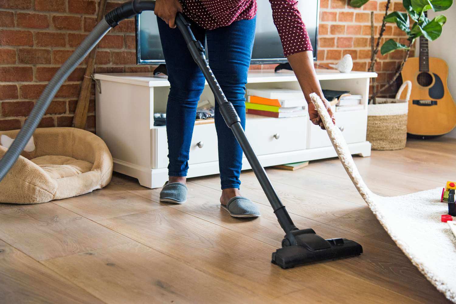 Floor & Surface Cleaning